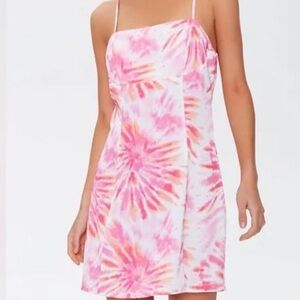 Cute tie dye pink and orange silk dress. 💞🧡